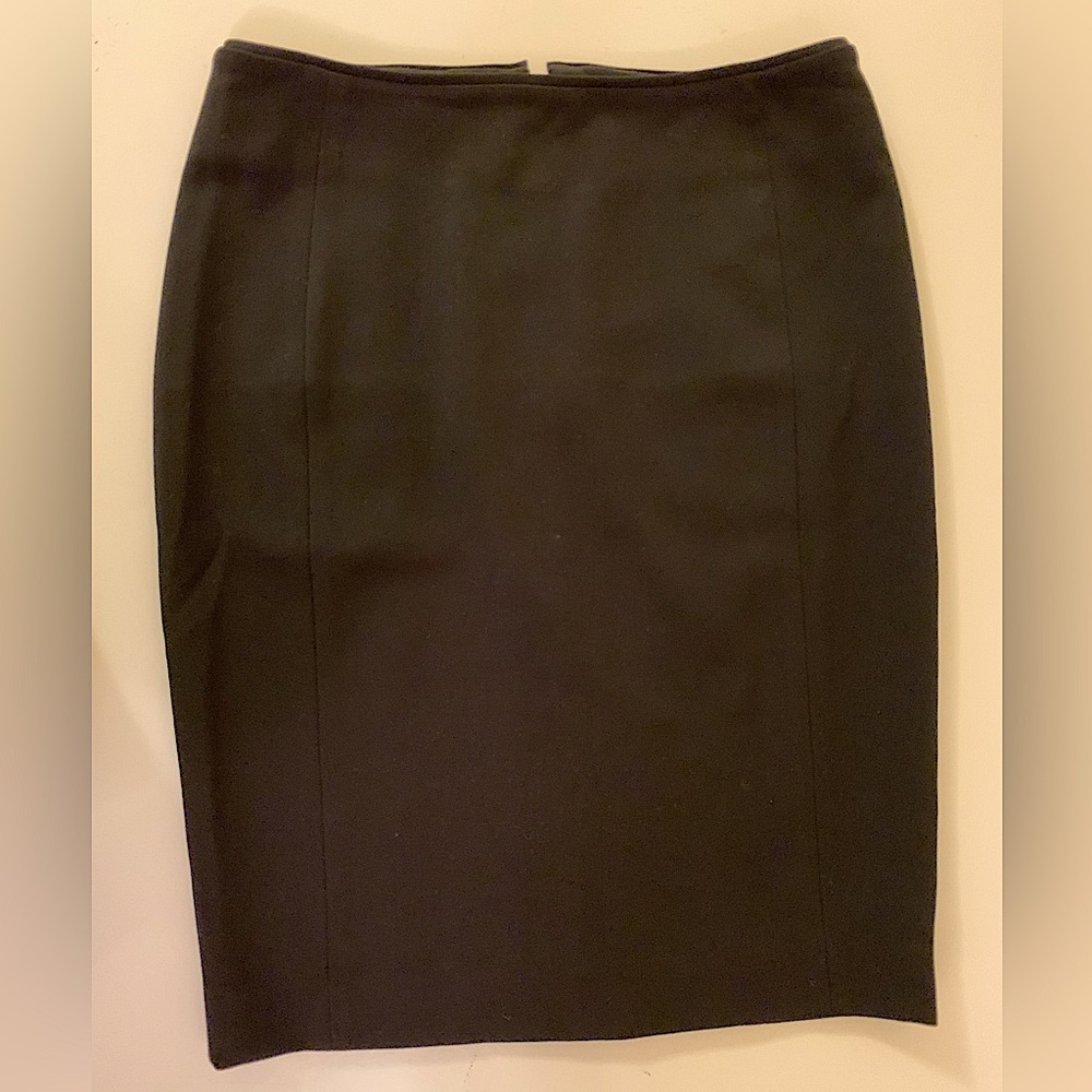 H&M Black Pencil Skirt